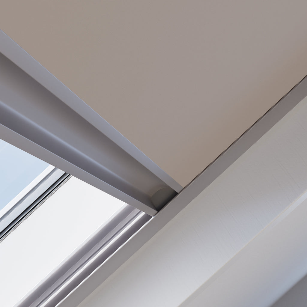 Dachfenster verdunkelnd Sand 3356