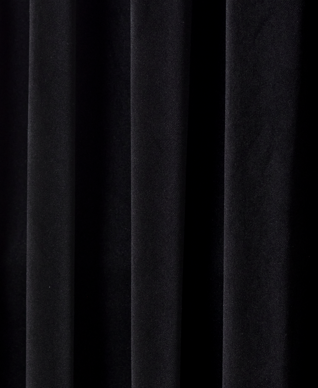 Luxury Velvet Schwarz 800