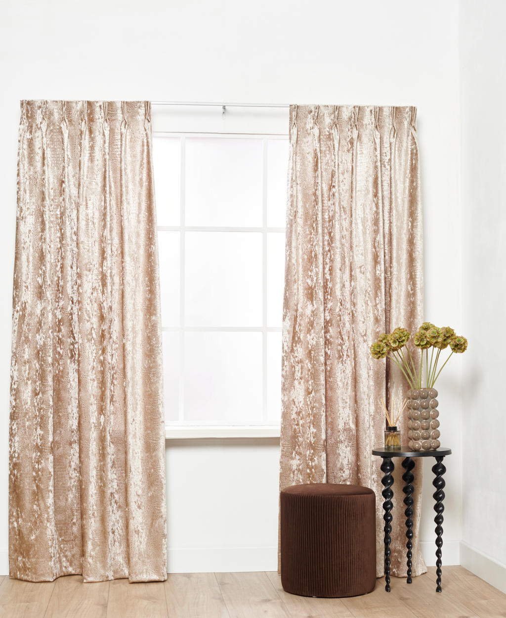 Velvet Kroko Sand 12